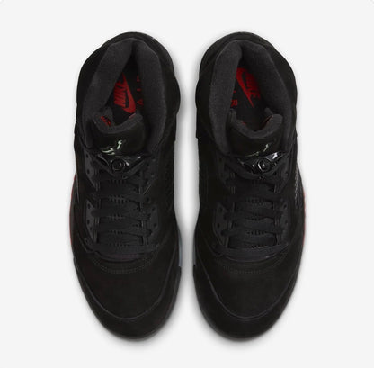 AIR JORDAN 5 RETRO               ‘’ HALLOWEEN ‘’