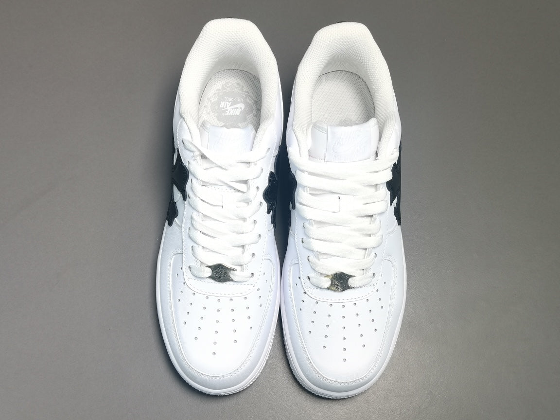 NIKE AIR FORCE 1 x CHROME HEARTS